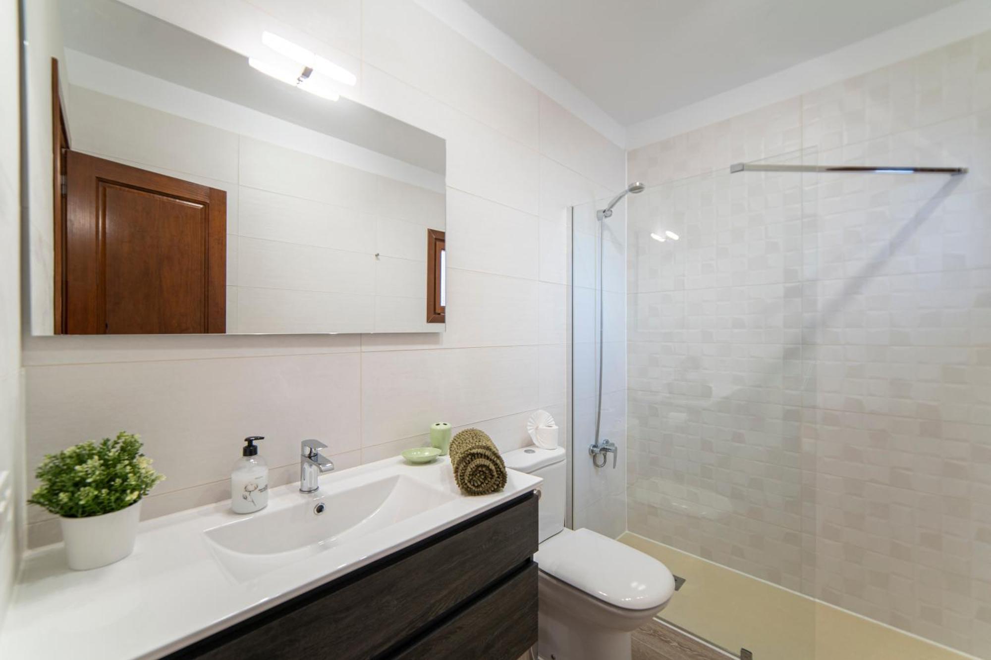 Maderita - Lovely 3 Bed In Villa