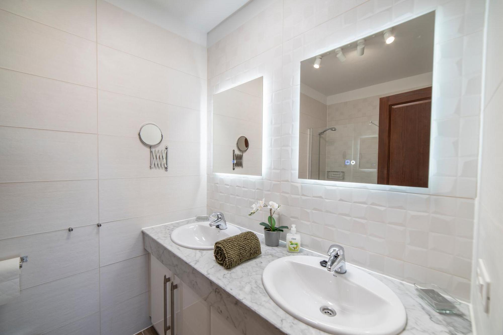 Maderita - Lovely 3 Bed In Playa Blanca (Lanzarote)