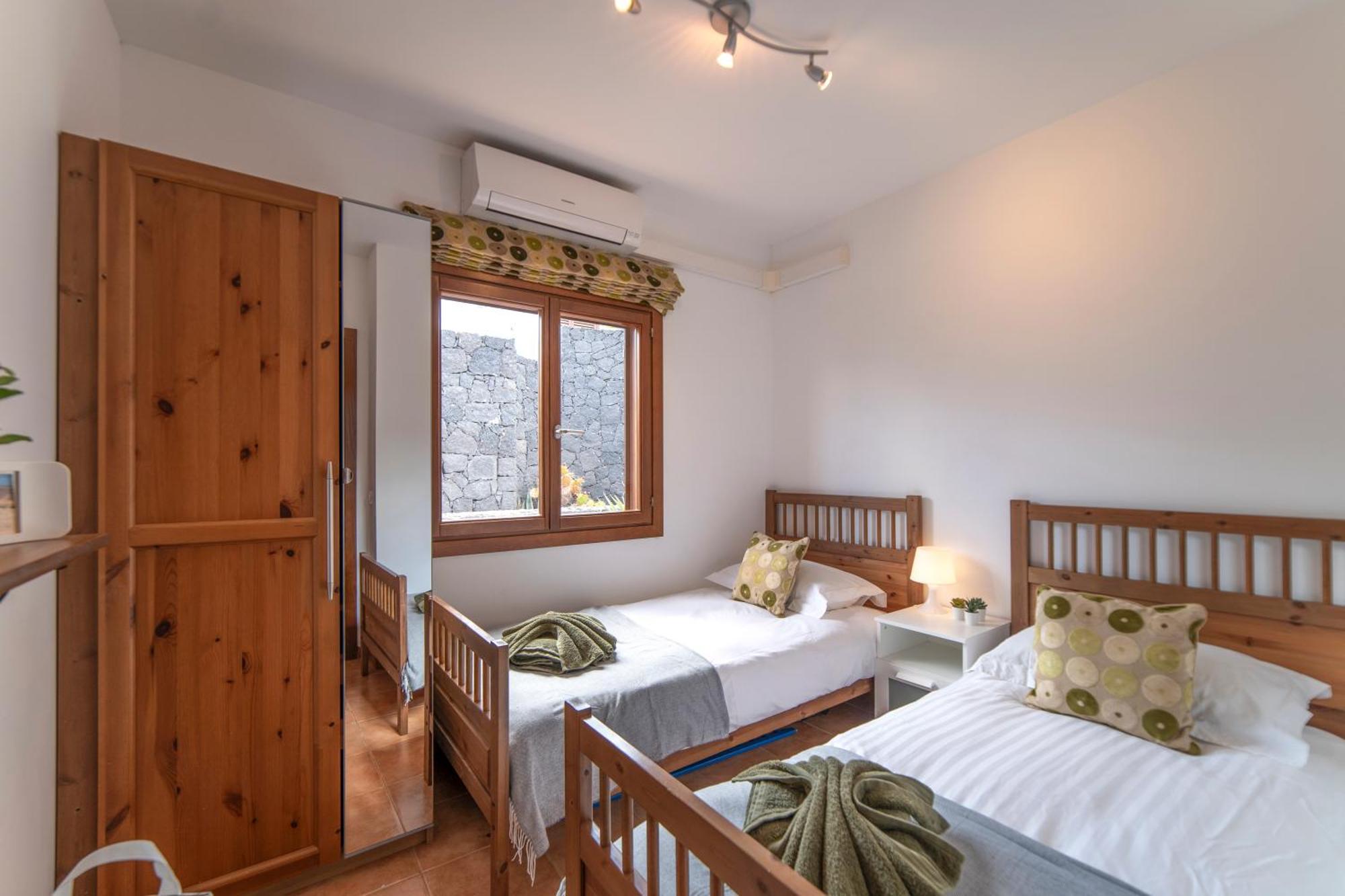 Villa Maderita - Lovely 3 Bed In