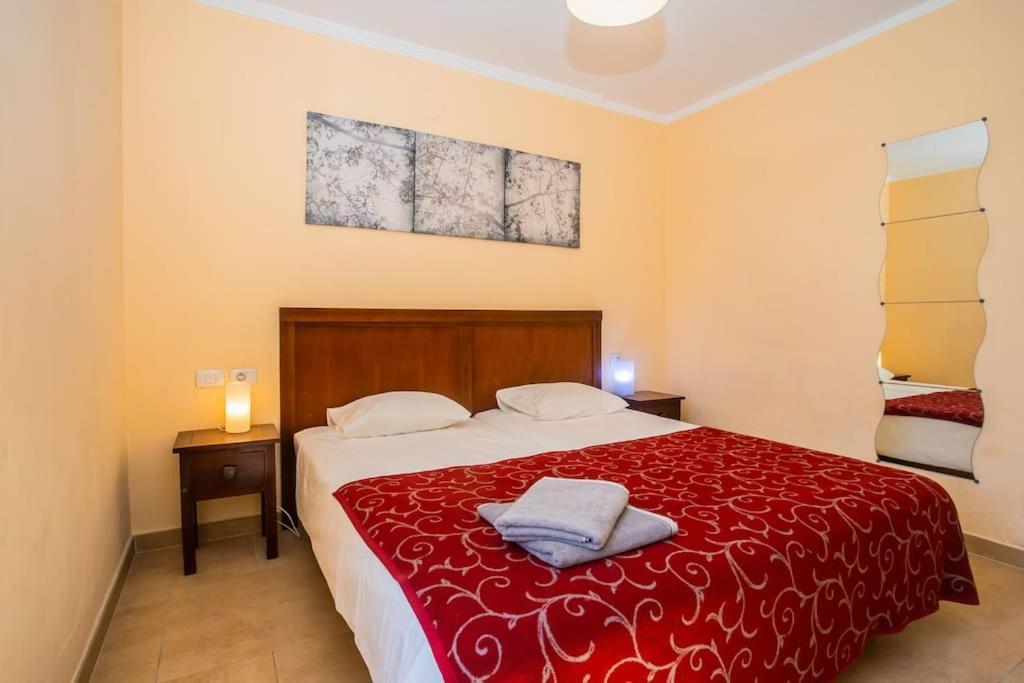 Aleksandra Spacious For 8 Guests, Heated Pool, Mountain Views Сasa de vacaciones Playa Blanca (Lanzarote)