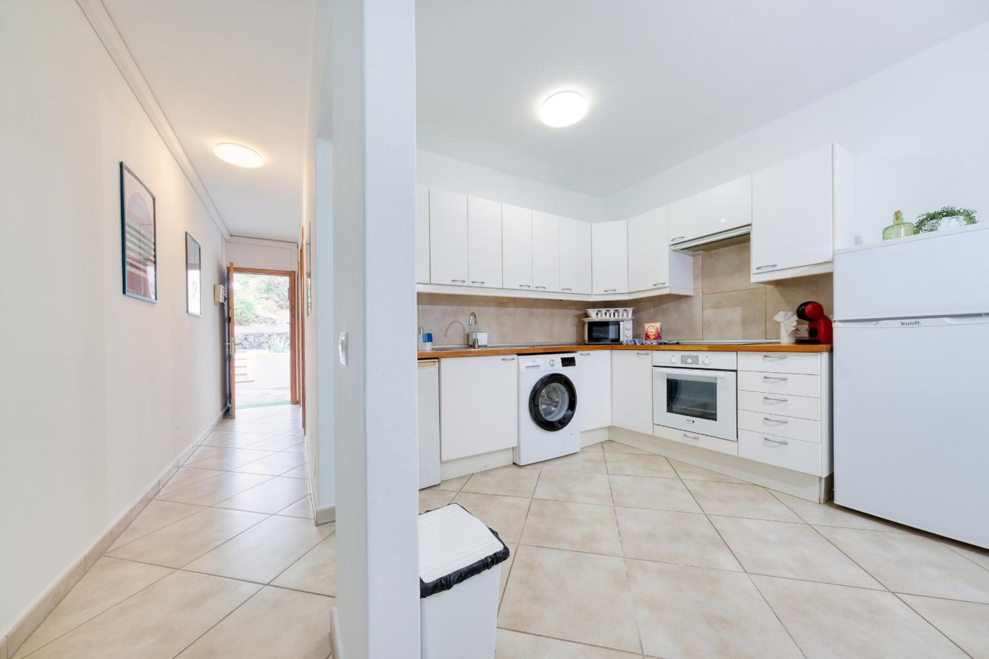 Casa Cris-beach House Holiday home Puerto del Carmen (Lanzarote)