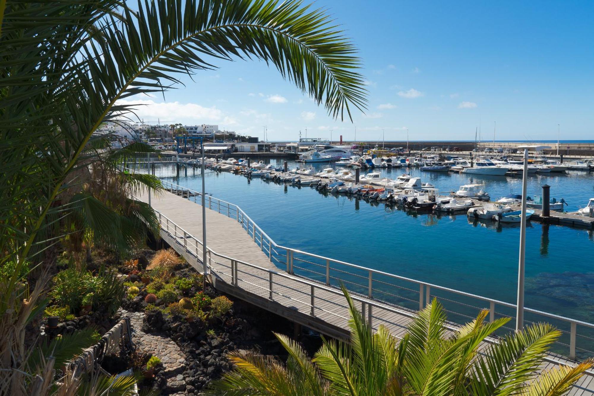 Luxury Ocean View Retreat 2bedroom With Jacuzzi Apartamento Puerto del Carmen (Lanzarote)