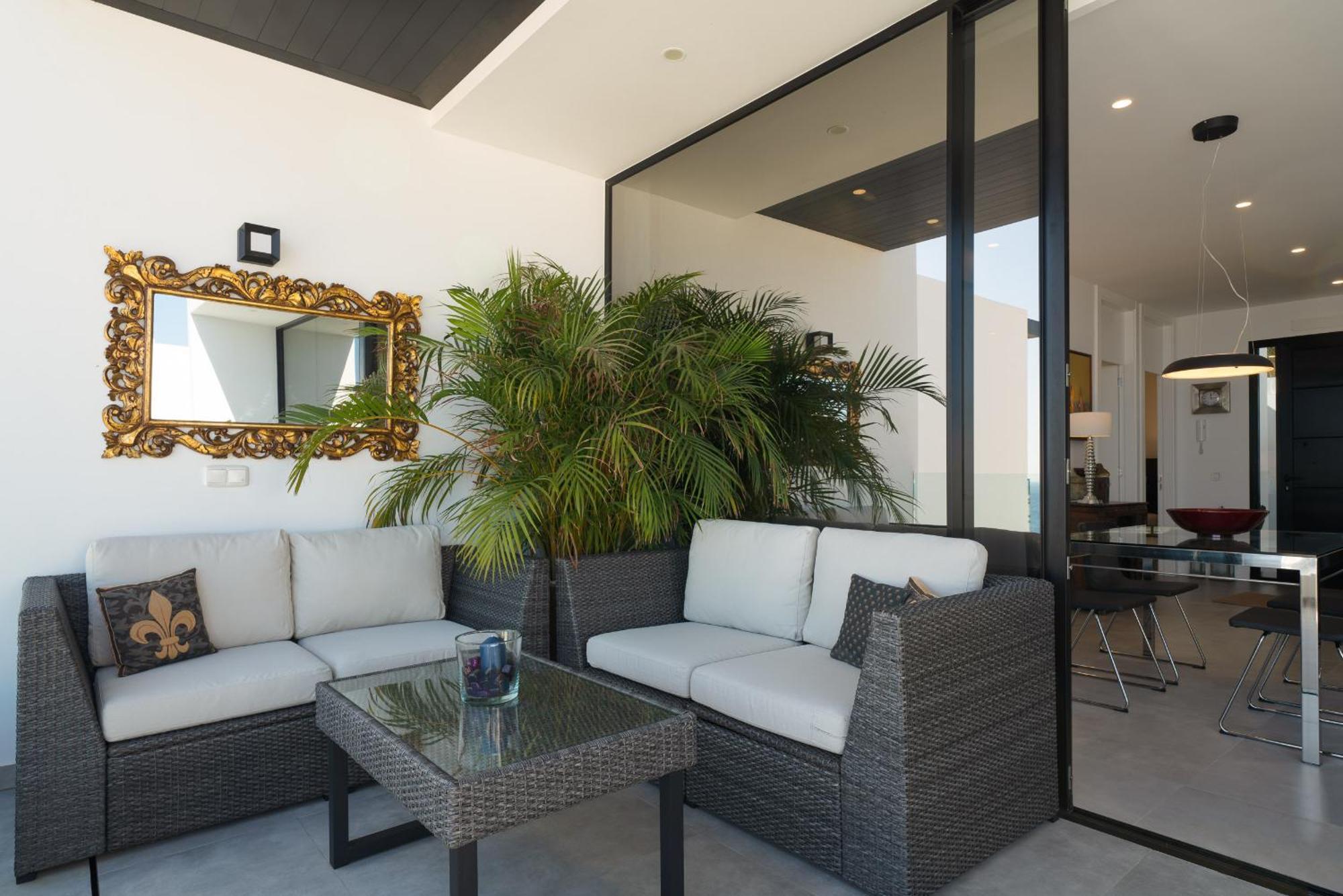 Luxury Ocean View Retreat 2bedroom With Jacuzzi * Puerto del Carmen (Lanzarote)