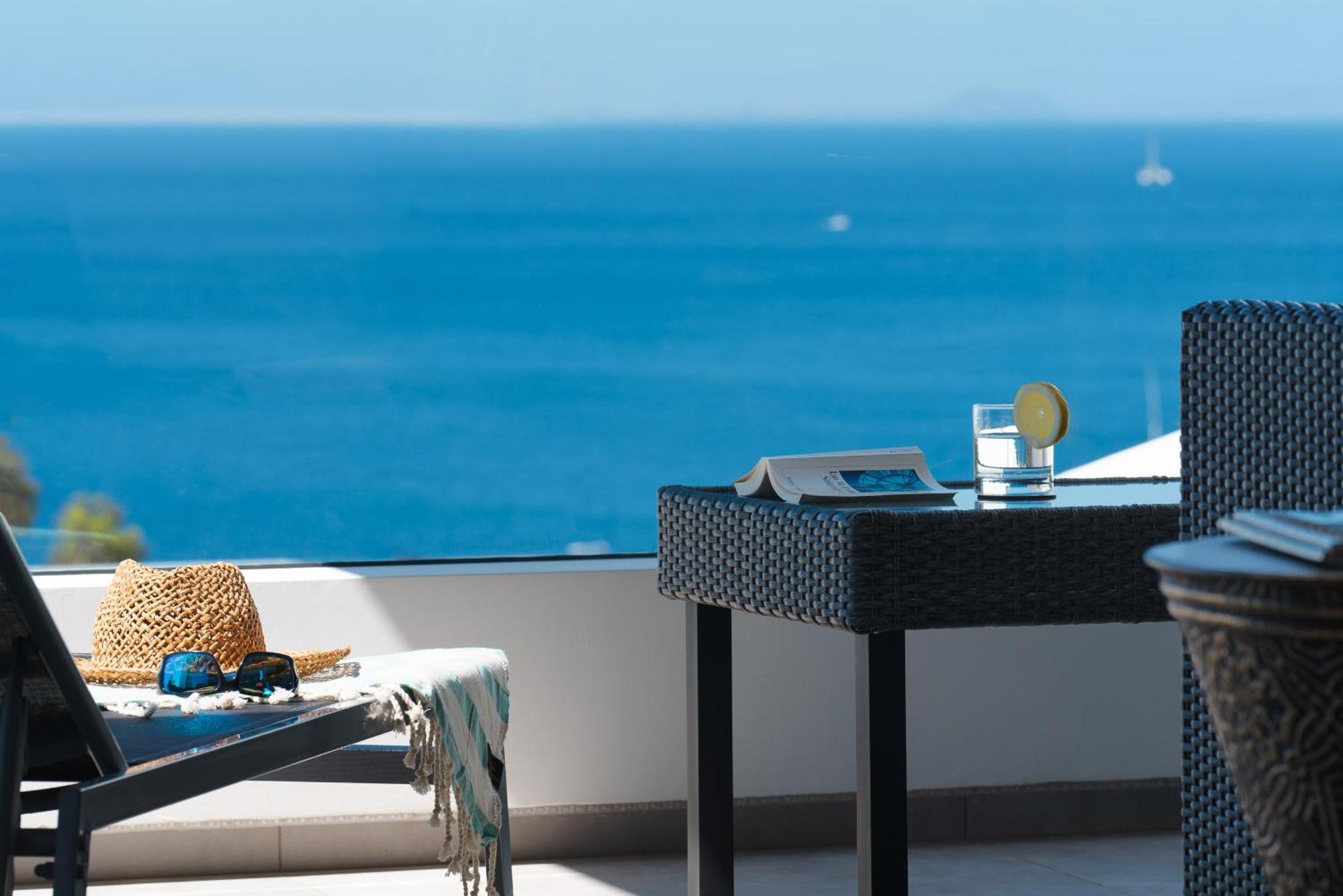 Luxury Ocean View Retreat 2bedroom With Jacuzzi Apartamento Puerto del Carmen (Lanzarote)
