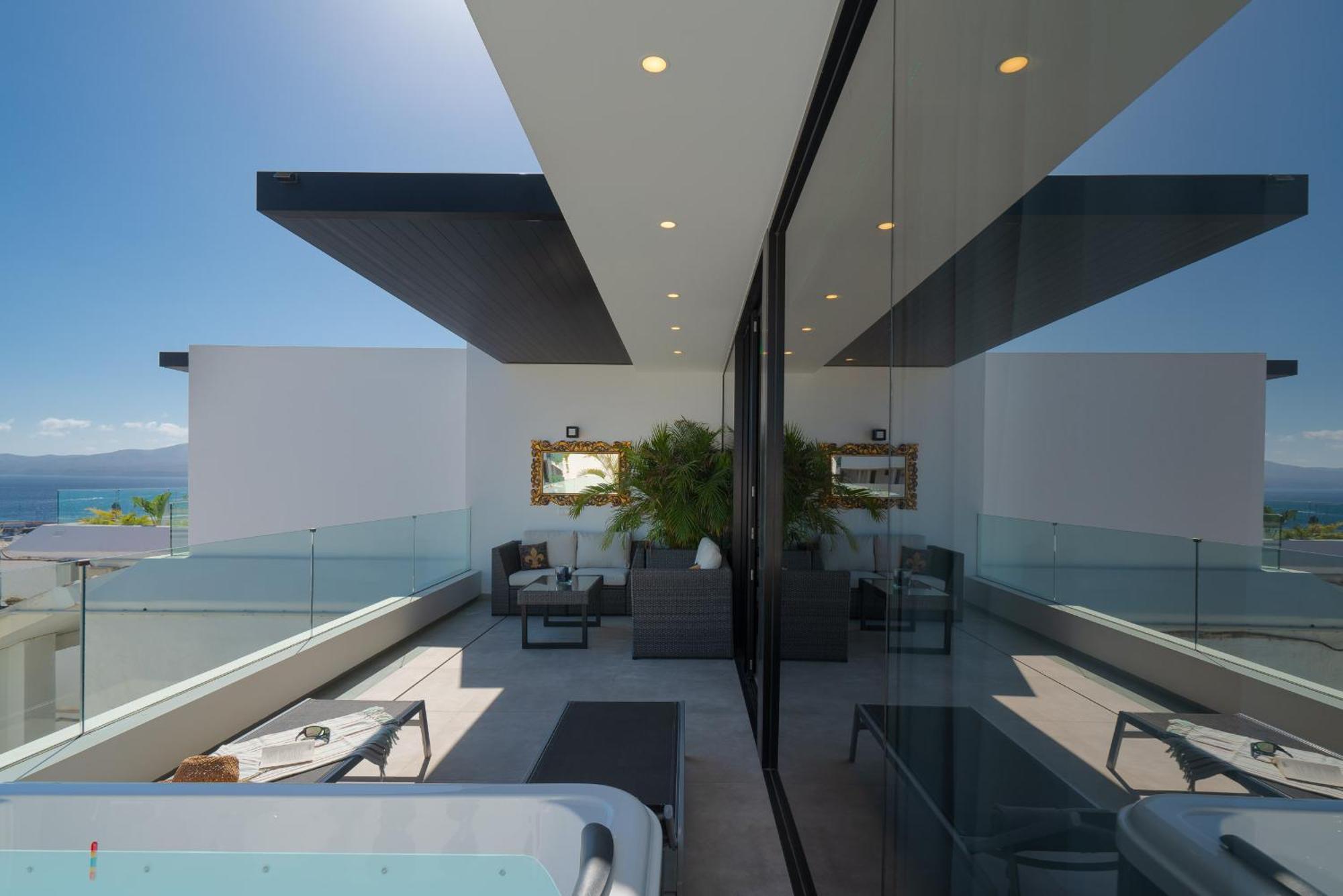 Luxury Ocean View Retreat 2bedroom With Jacuzzi Apartamento