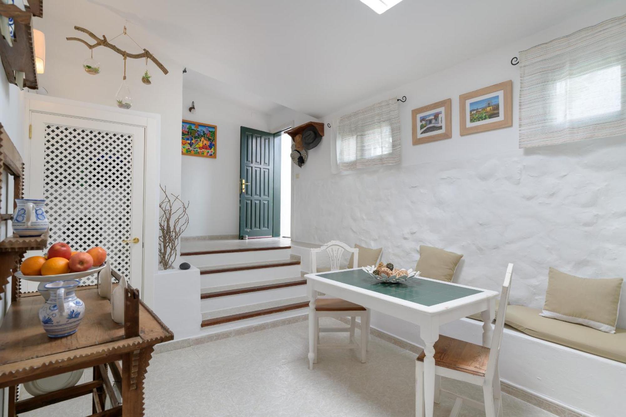 Estudio Tegoyo Apartment
