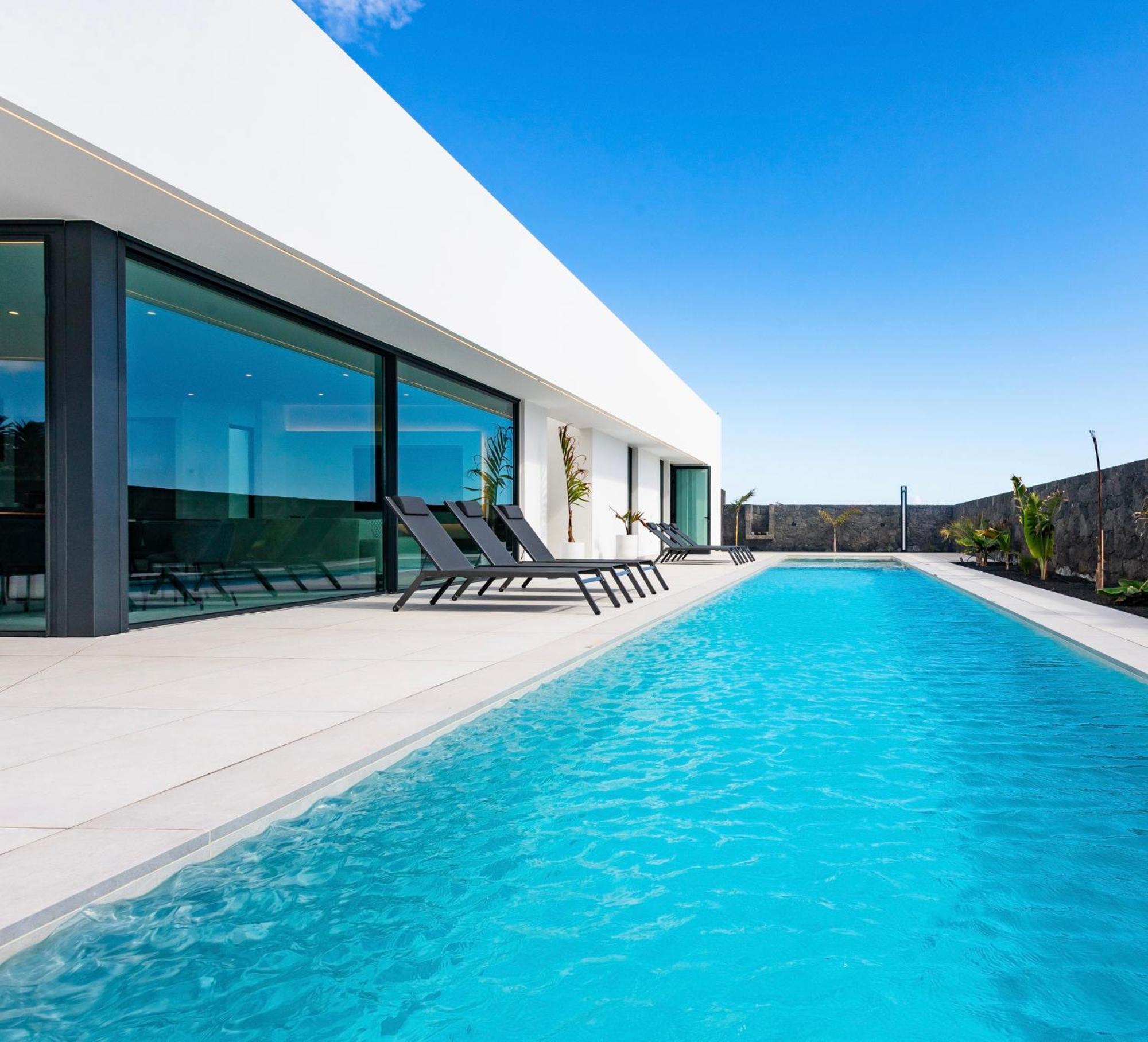 Tenik Villa