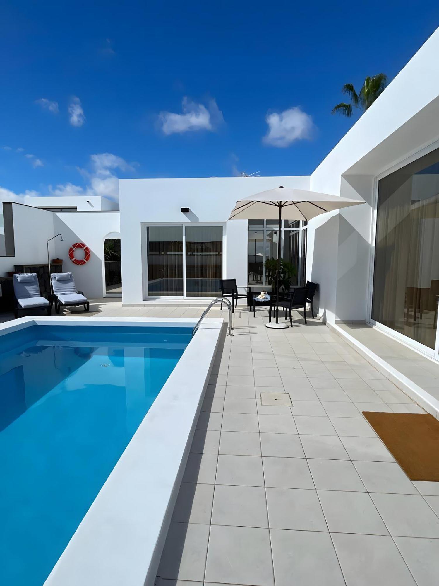 Casa Guayo * Tias