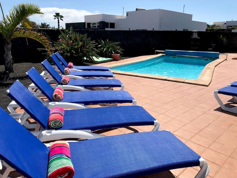 Blackrock Blancas Playa Blanca (Lanzarote)
