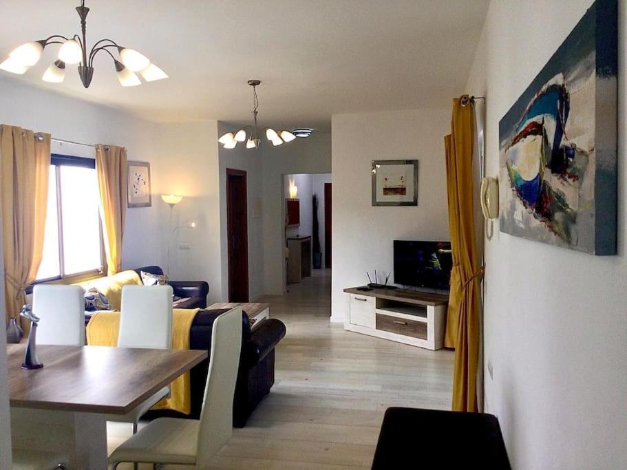 Blackrock Blancas Villa *