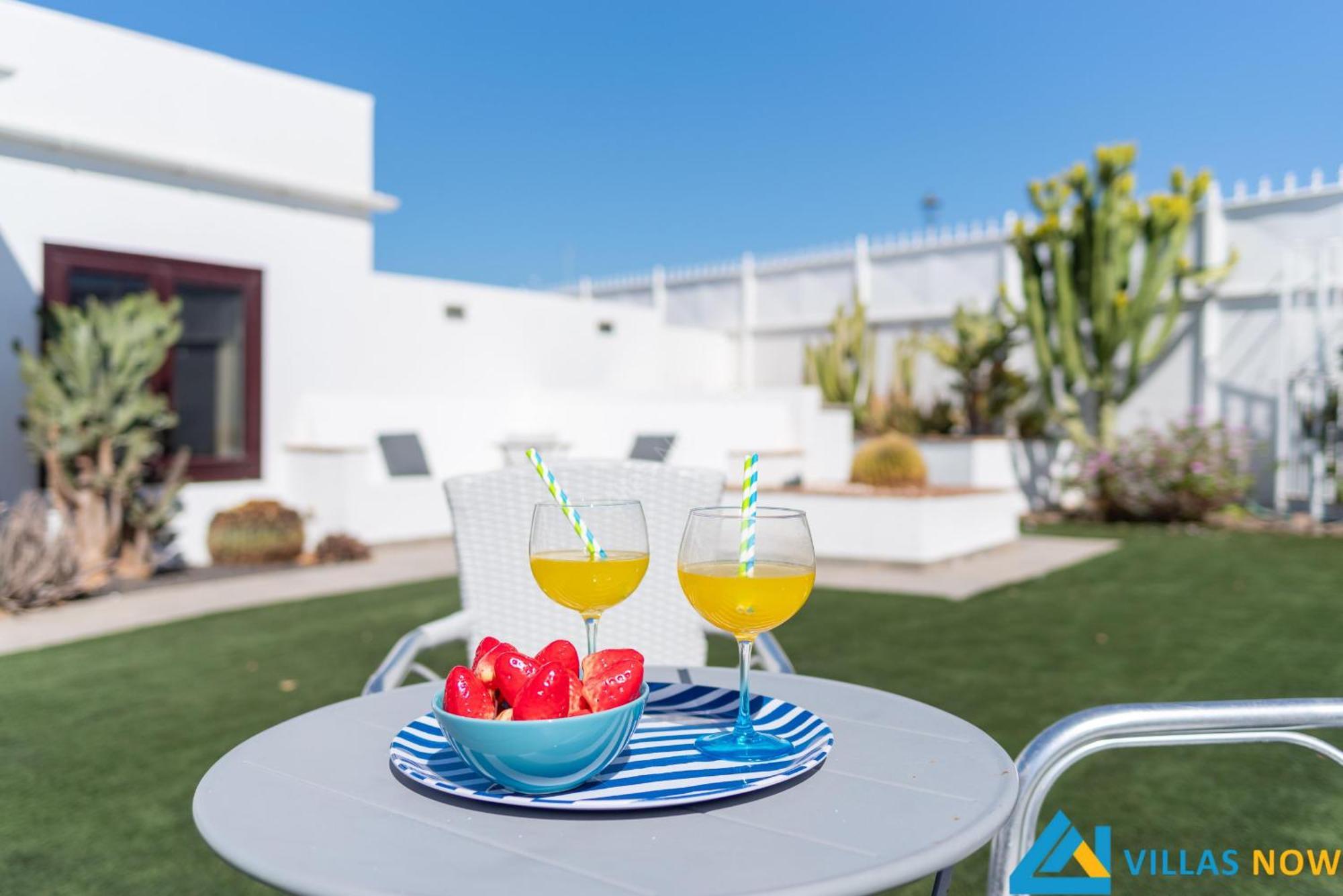 239 - Casa Lily By Now Ltd * Playa Blanca (Lanzarote)