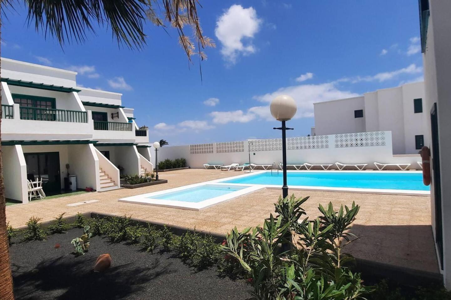 Wifibeach Pool *