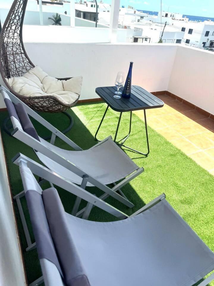 Gran Terraza 1 Minuto De Piscinas Naturales Apartment
