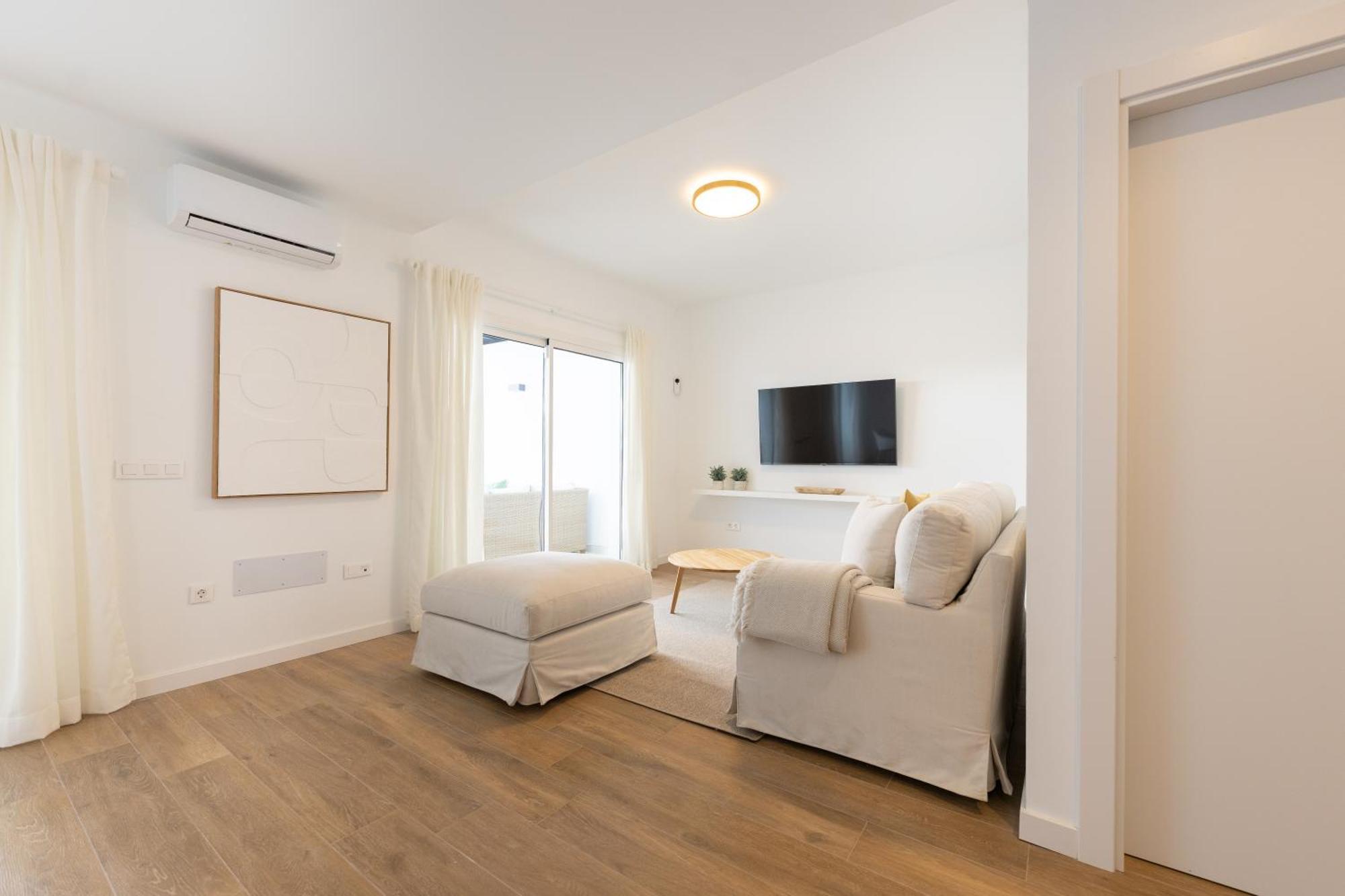 Serena Homes By Livvo Villa *
