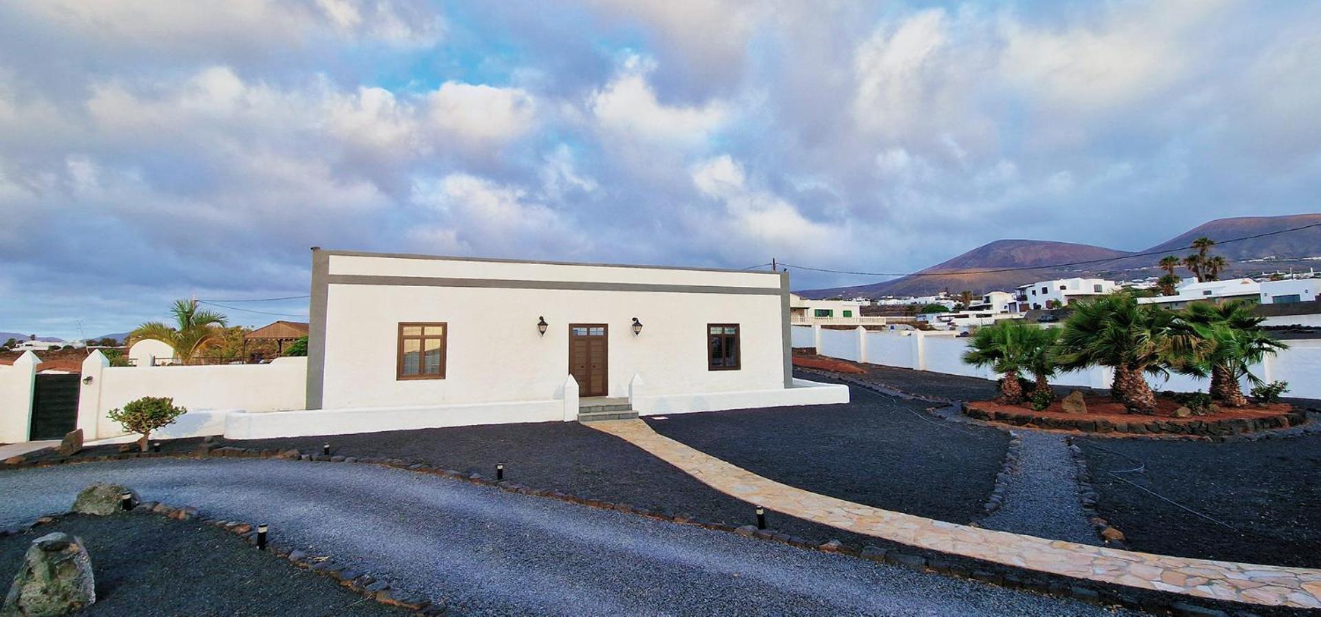 Casa Tazirit Villa *