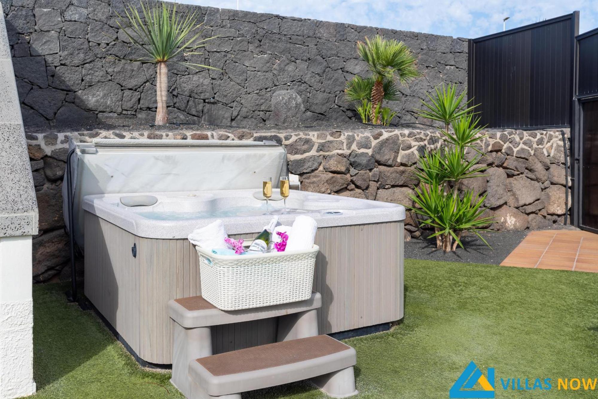 Casa Bonita - Lh144 By Now Ltd Villa *