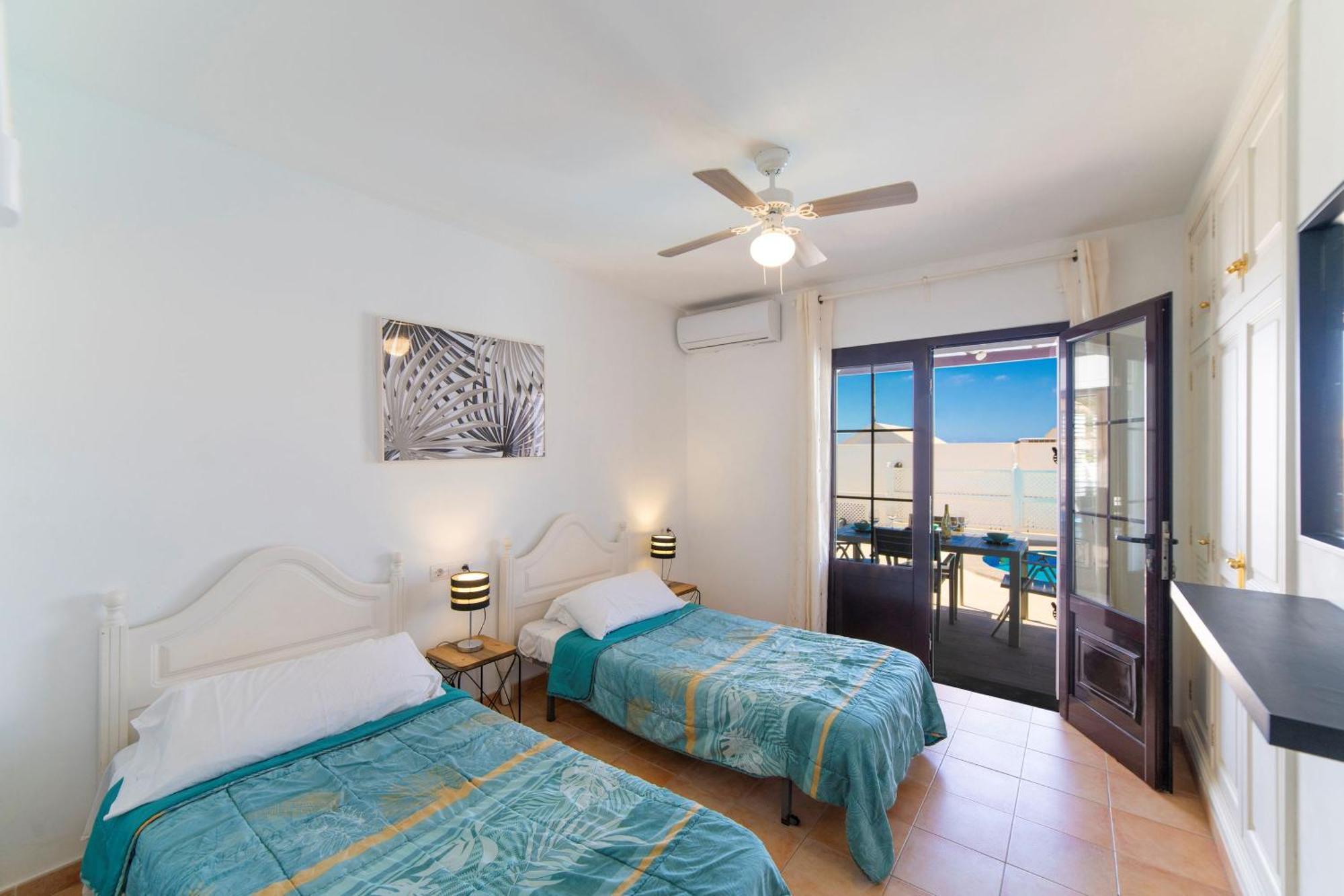 Maria Carmen: Modern Beachside Retreat With Heated Pool Villa Tias
