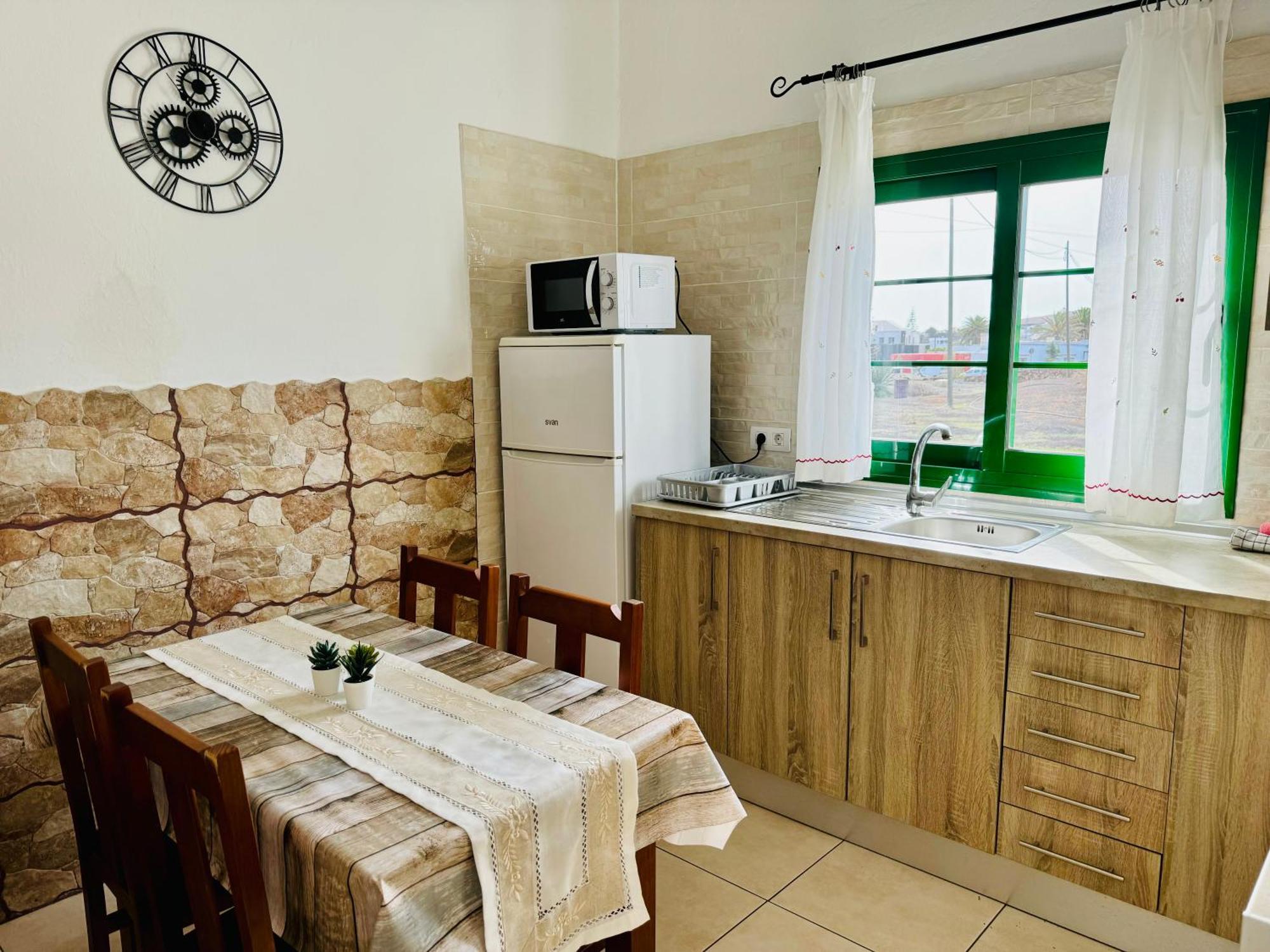 Casa Flora By Vulcano Homes * Teseguite