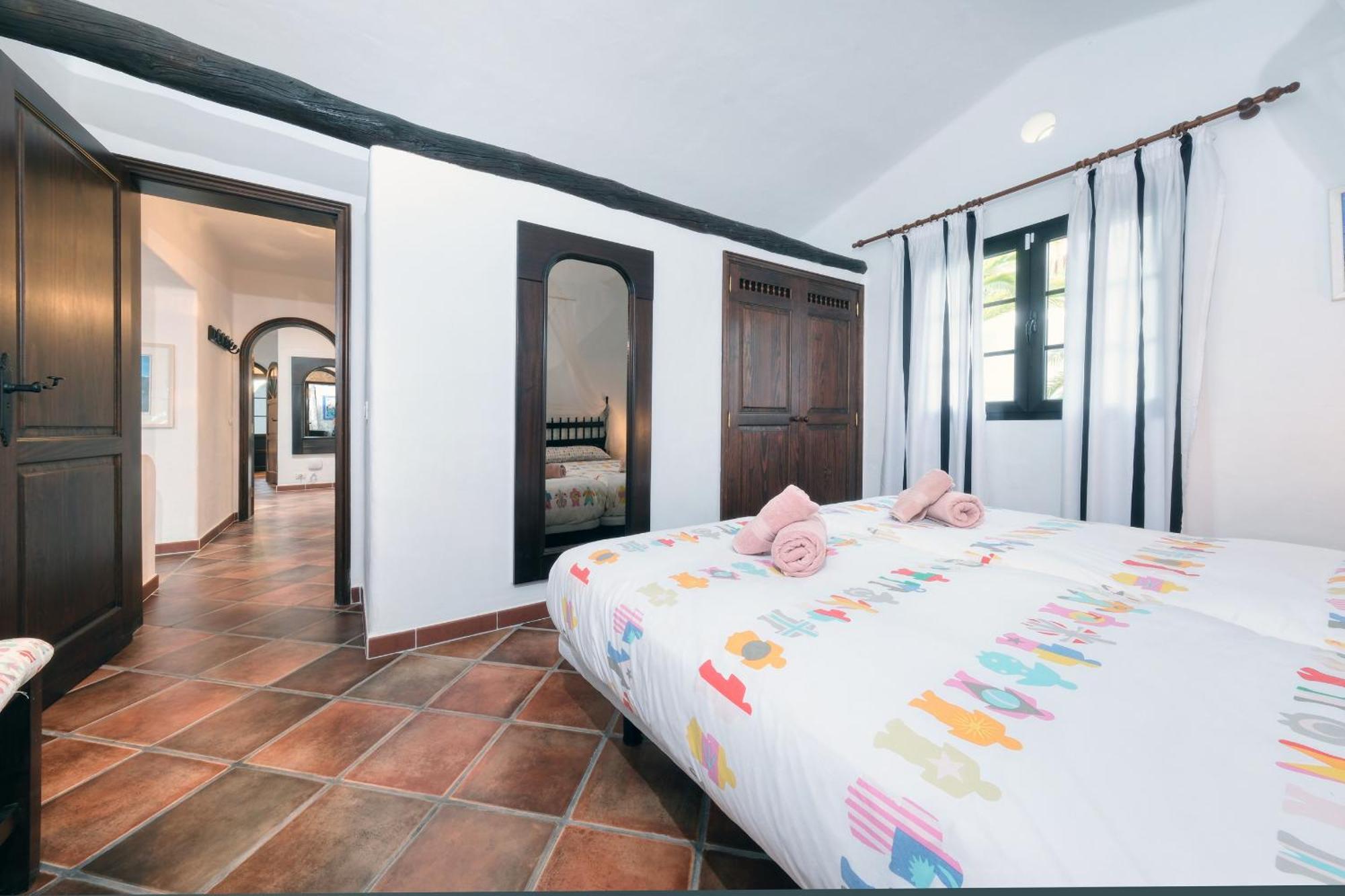 Casa Felix - Private Pool, Pool Table And Bbq By Lanzarote Vacation Homes * Nazaret