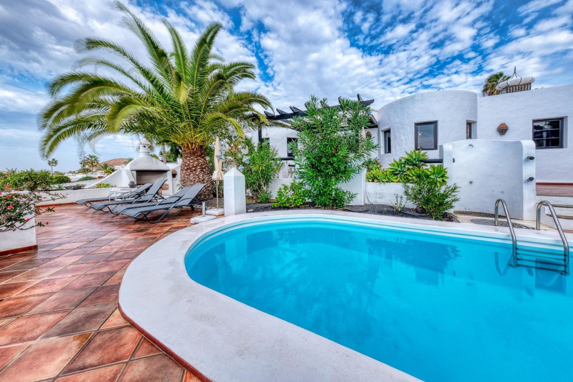 Casa Felix - Private Pool, Pool Table And Bbq By Lanzarote Vacation Homes Holiday home