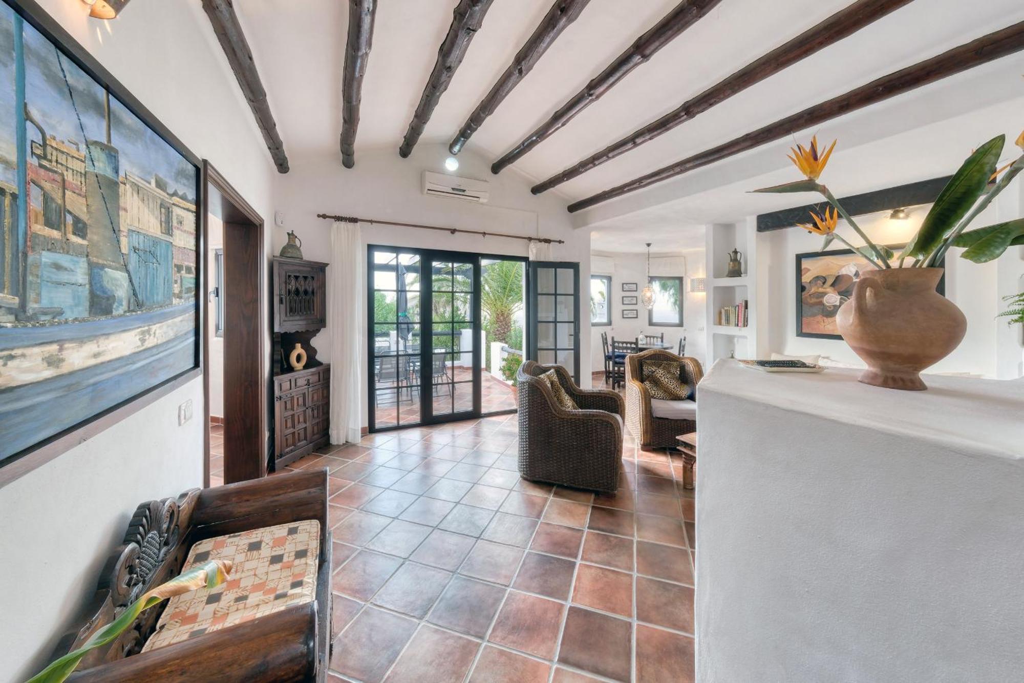 Casa Felix - Private Pool, Pool Table And Bbq By Lanzarote Vacation Homes Holiday home
