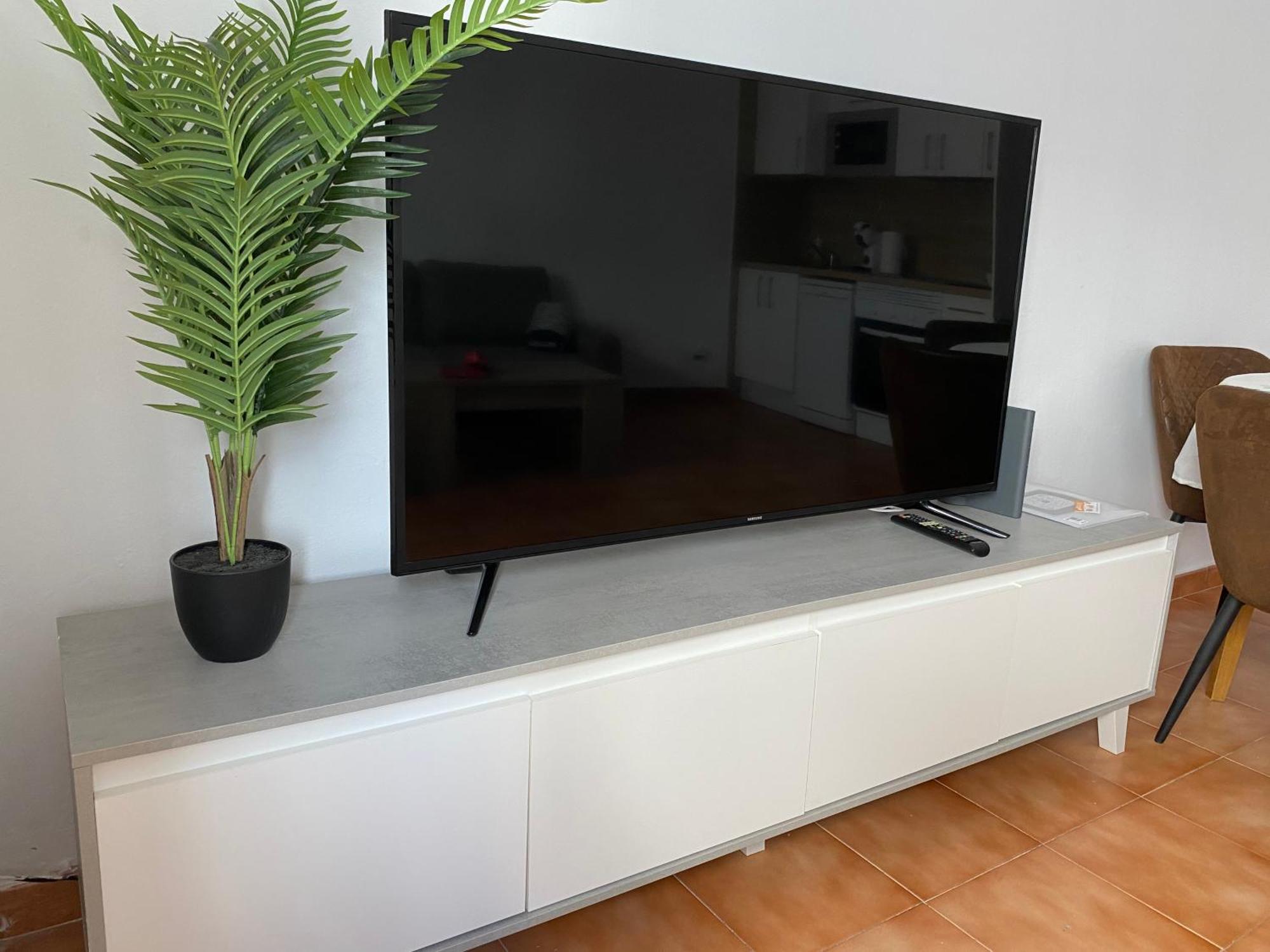 Apartment Red