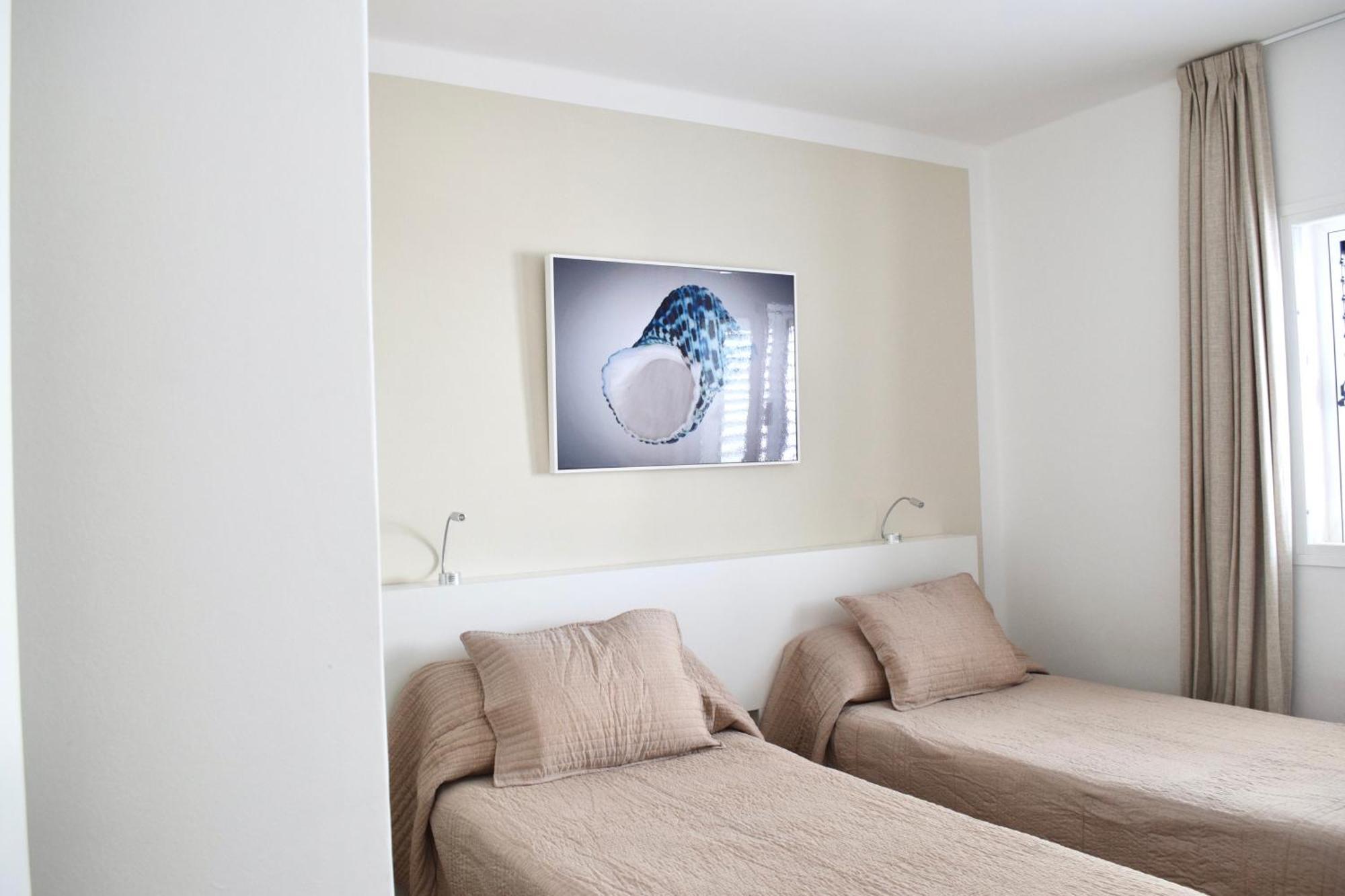 Acuario Close To The