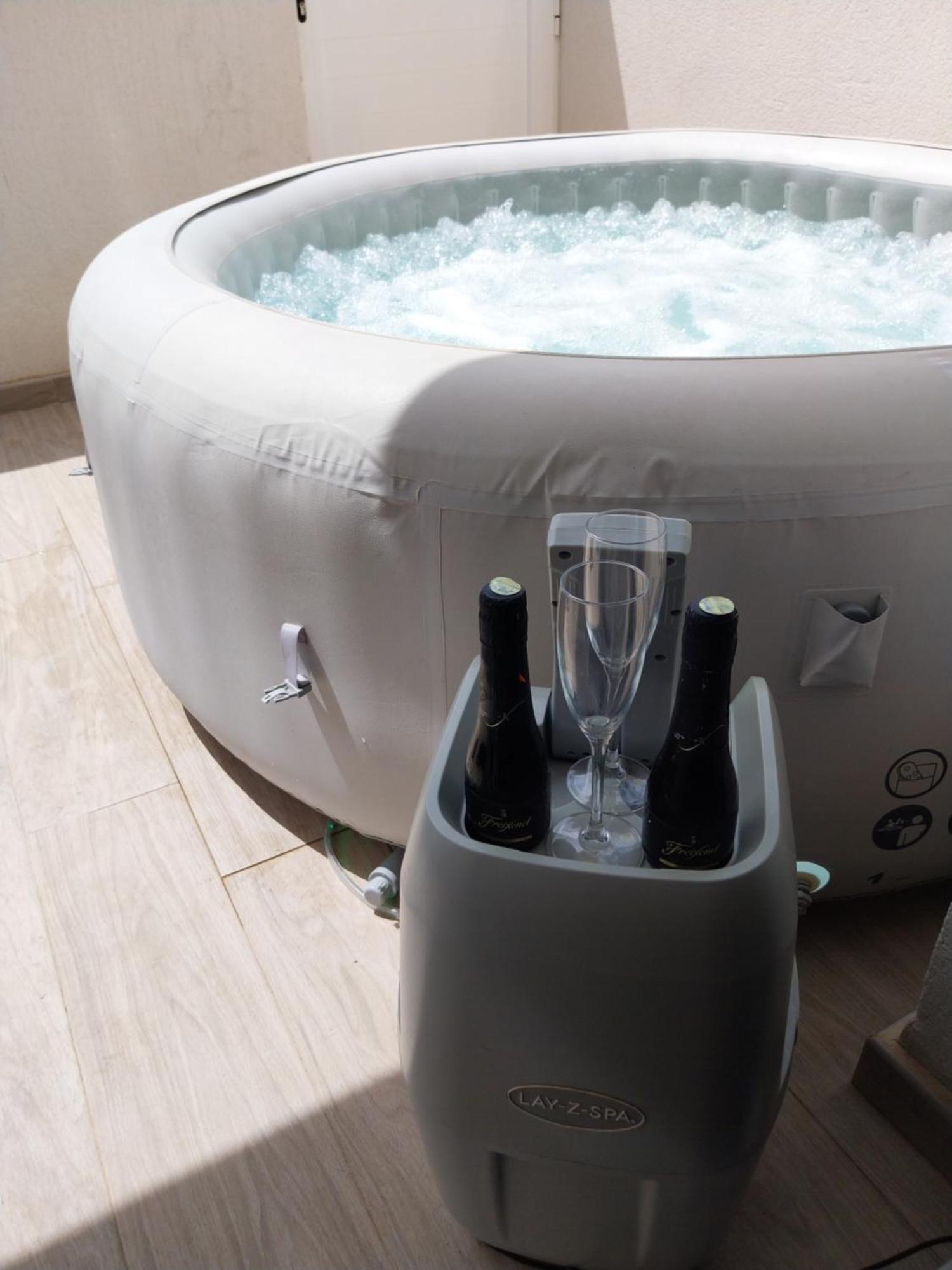 New Luxury With Jacuzzi In Heart Of Lanzarote Holiday home Costa Teguise