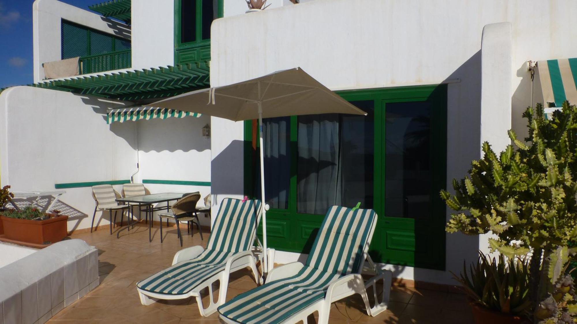 Lanzarote Beachfront On Cucharas With A Sea View Apartamento *