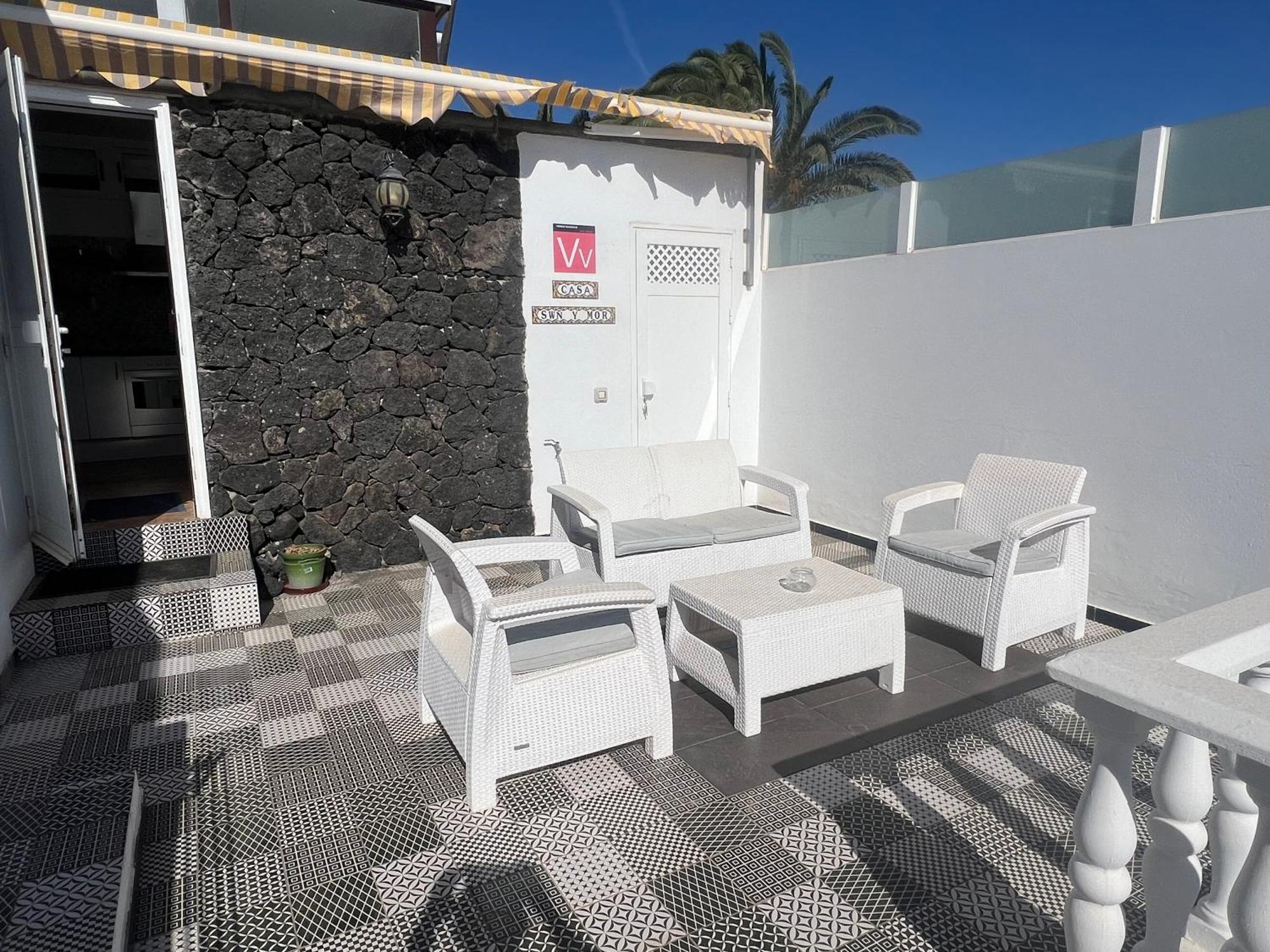 Casa Swn-y-mor, Two Bedroom With Private Pool Costa Teguise