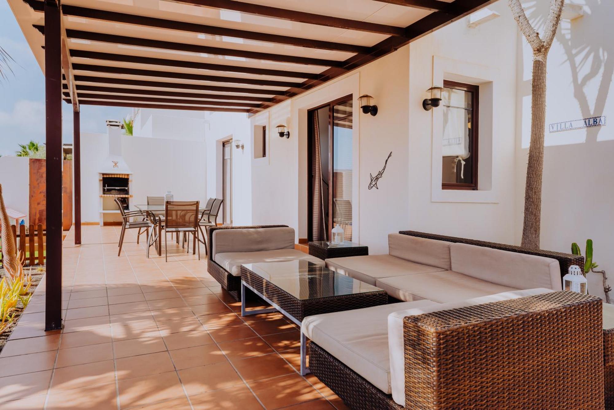 Villa Alba De Luxe *