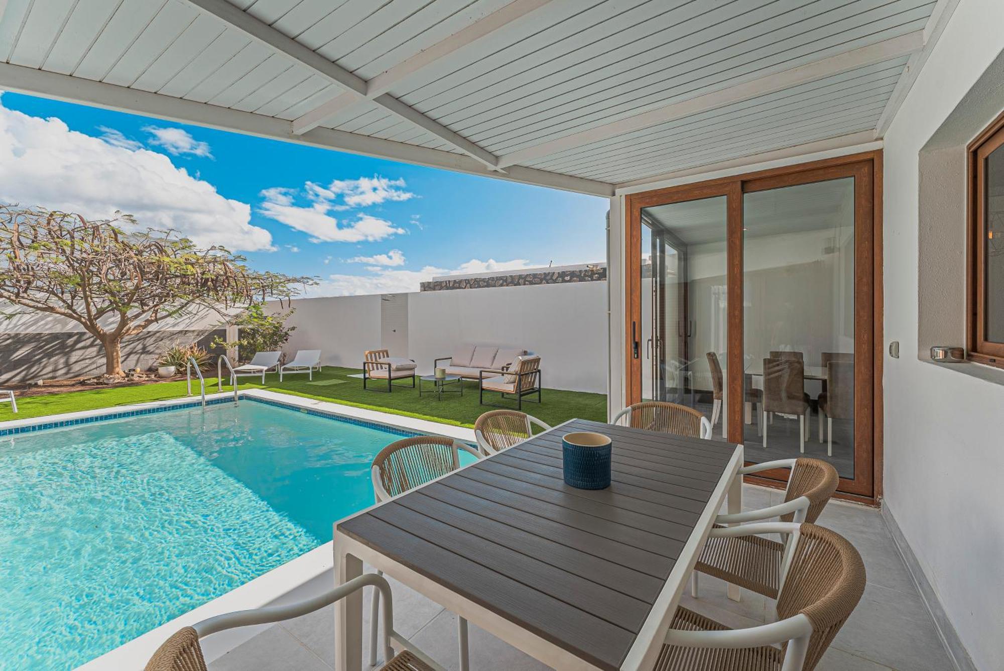 Casa Moet, Relax Y Privacidad Con Elegancia Playa Blanca (Lanzarote)