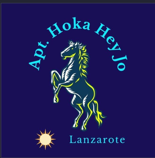 Hoka Hey Jo * Tías