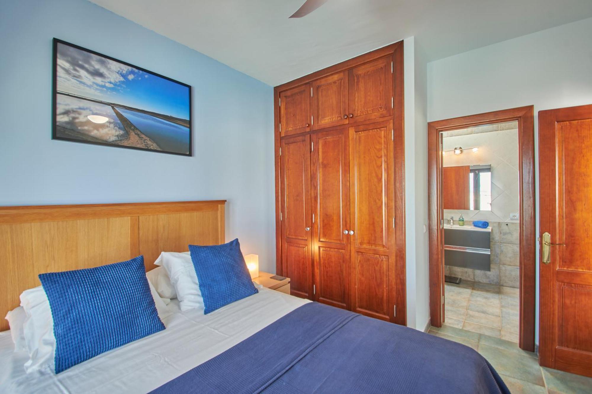 Vino, Altos - Heated Pool, Ac, Panorama Sea Views * Playa Blanca (Lanzarote)