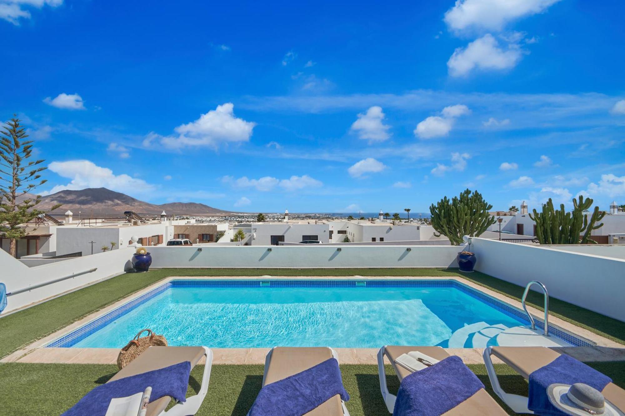 Vino, Altos - Heated Pool, Ac, Panorama Sea Views *