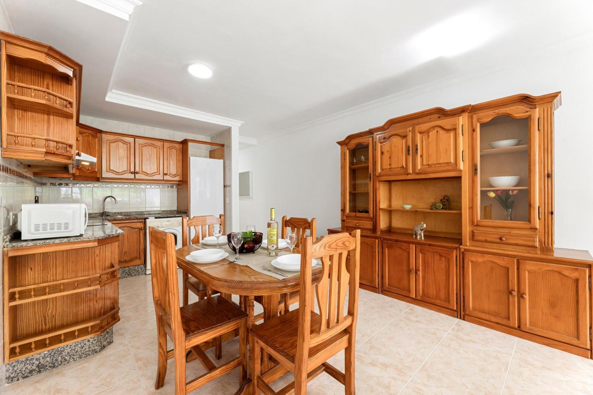 Home2book Prime Location Apartment, Playa Grande * Puerto del Carmen (Lanzarote)