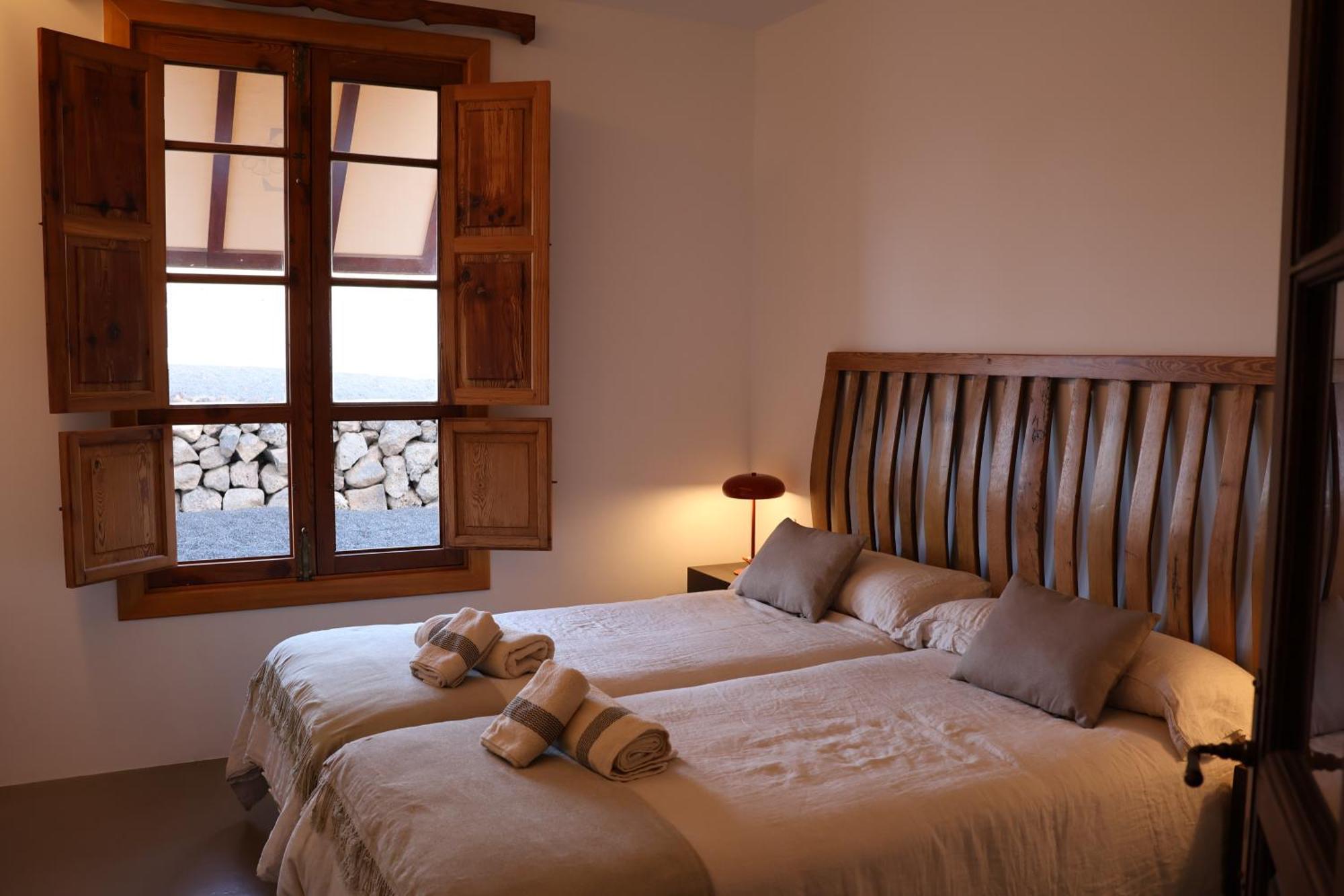 Villa Embeleso - *