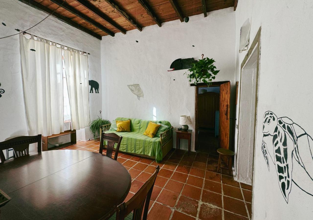 Antigua Casa Del Cura Tías