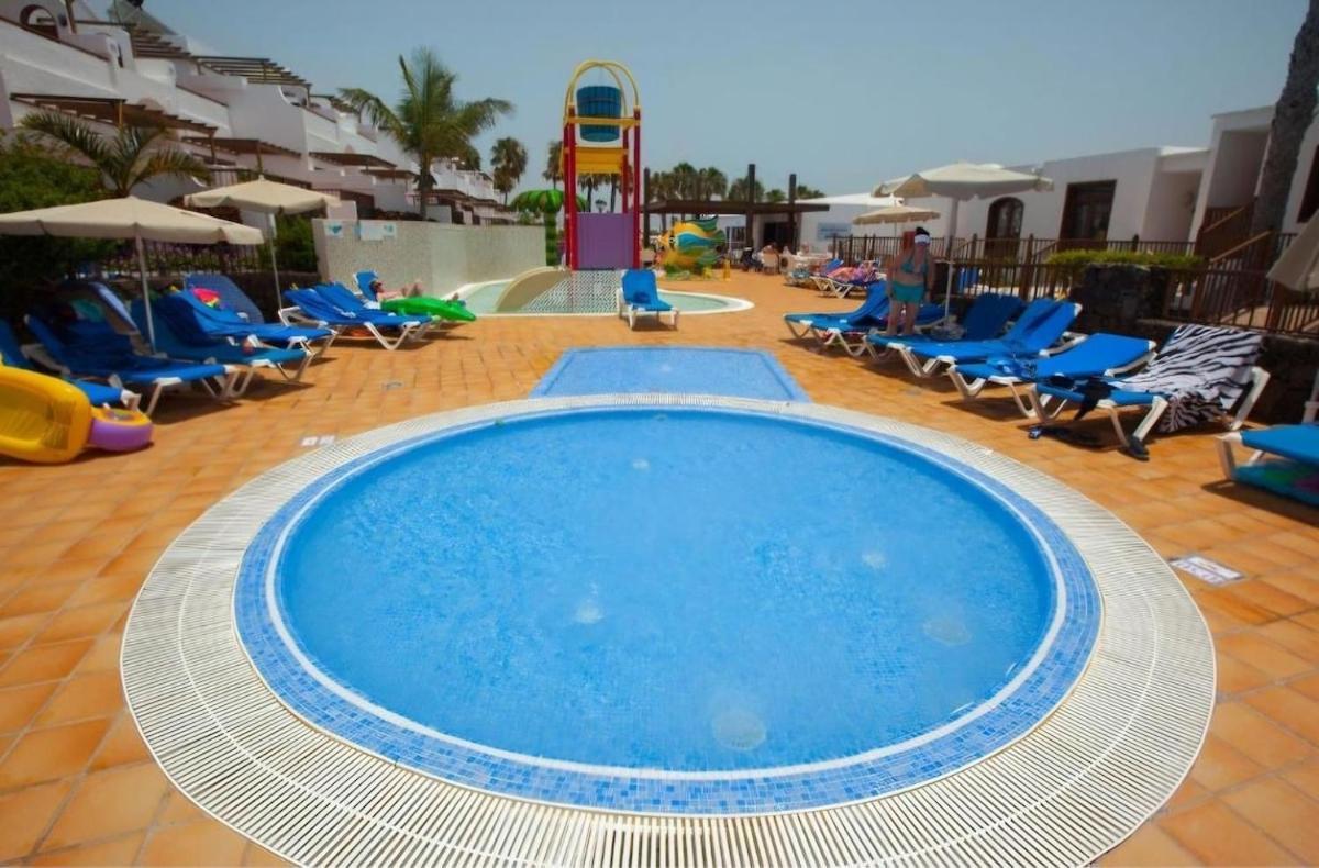 Vista Lobos Flamingo Apartamento