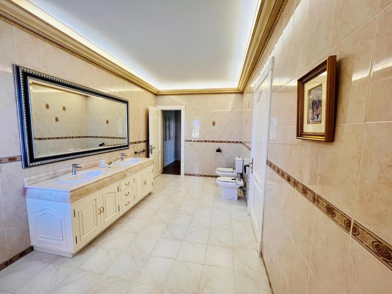 Villa Kishni, Peaceful And Luxury *