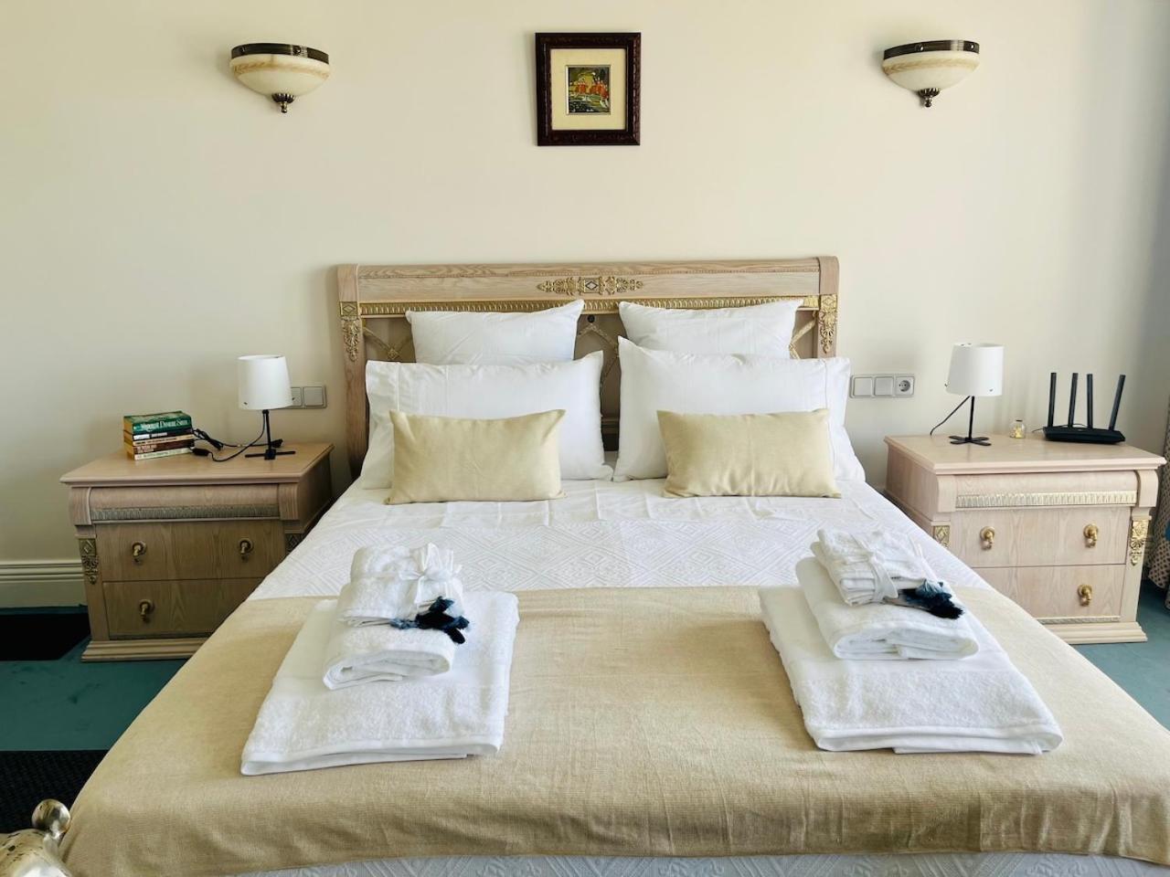Kishni, Peaceful And Luxury