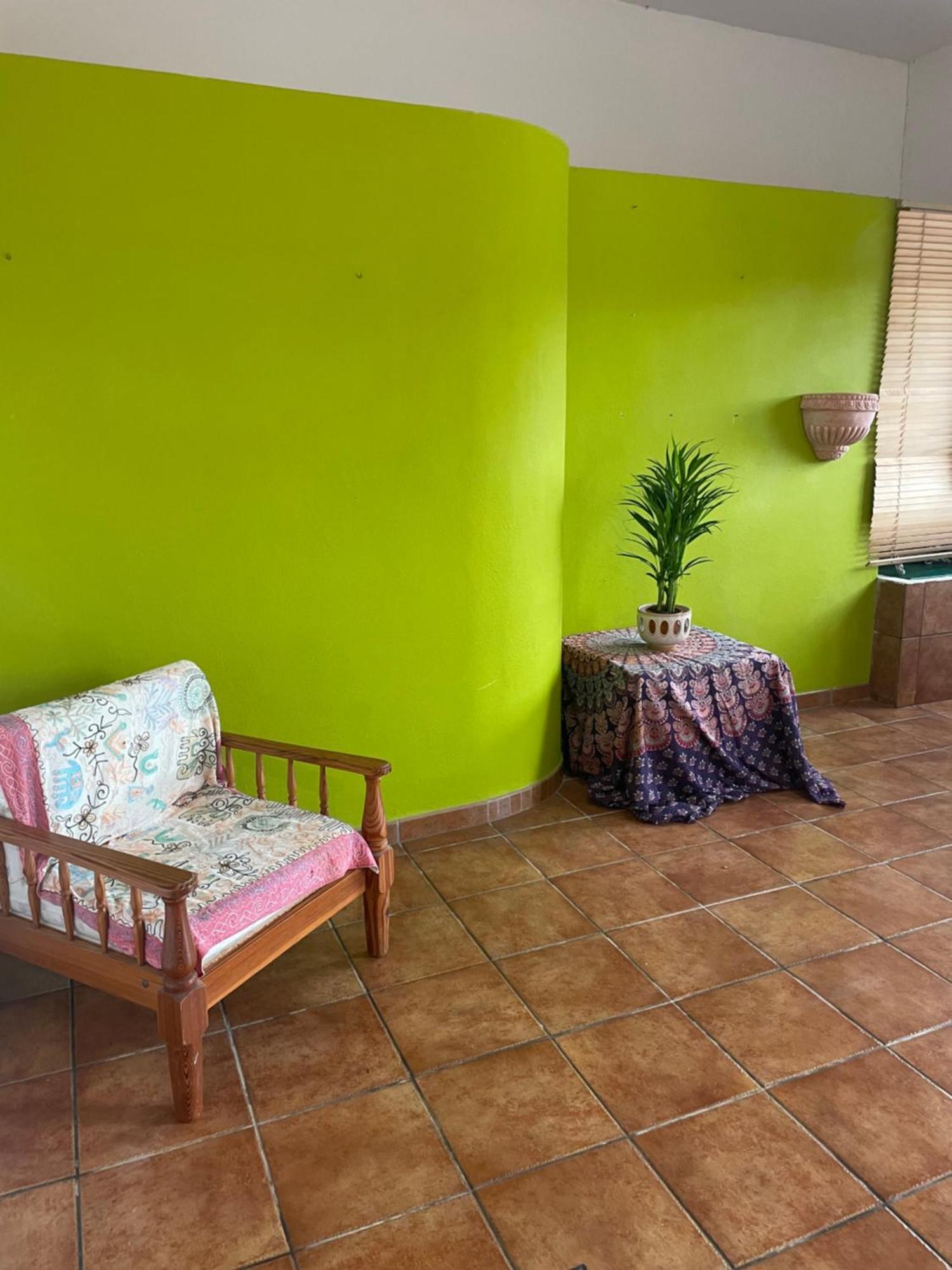 Casa, Avenida Vegas