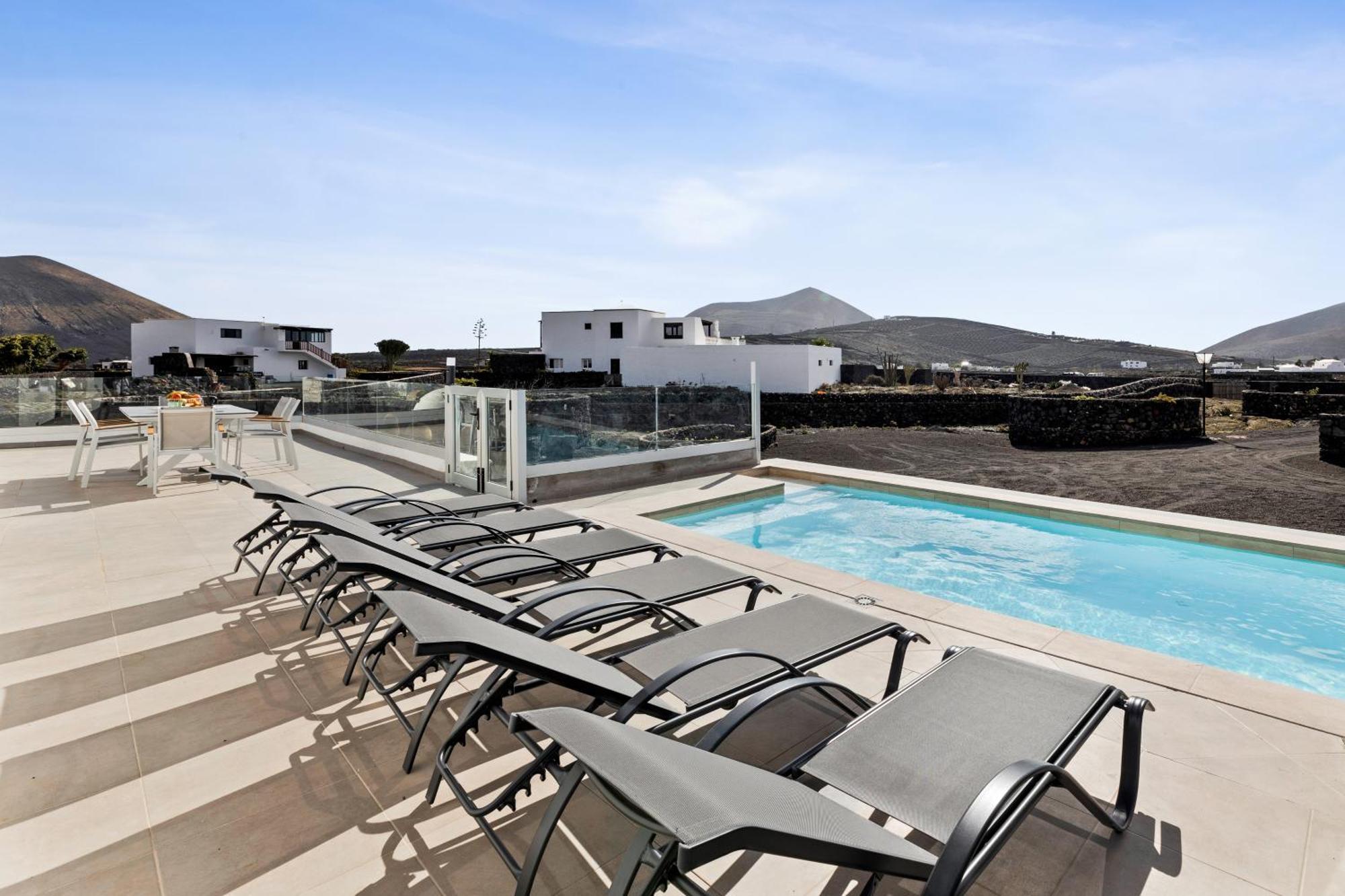 Rayco Villa *