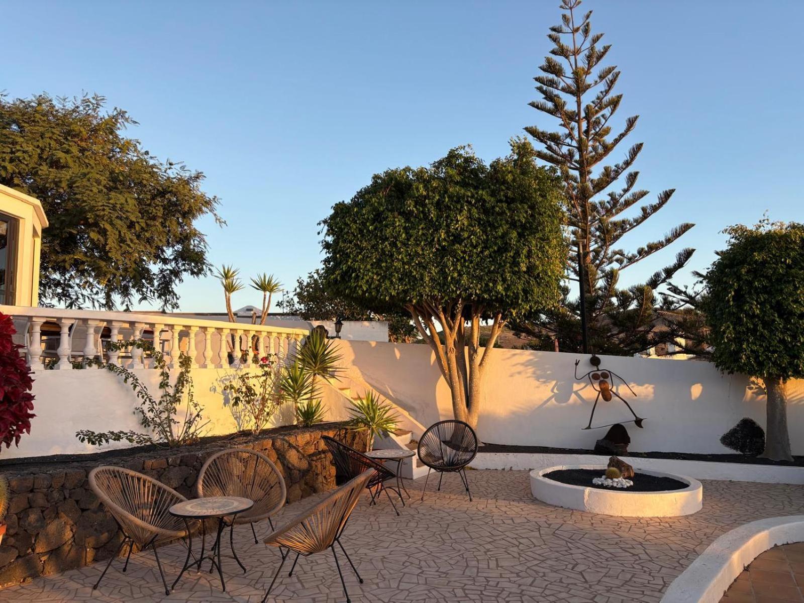 Dora Bella Lanzarote