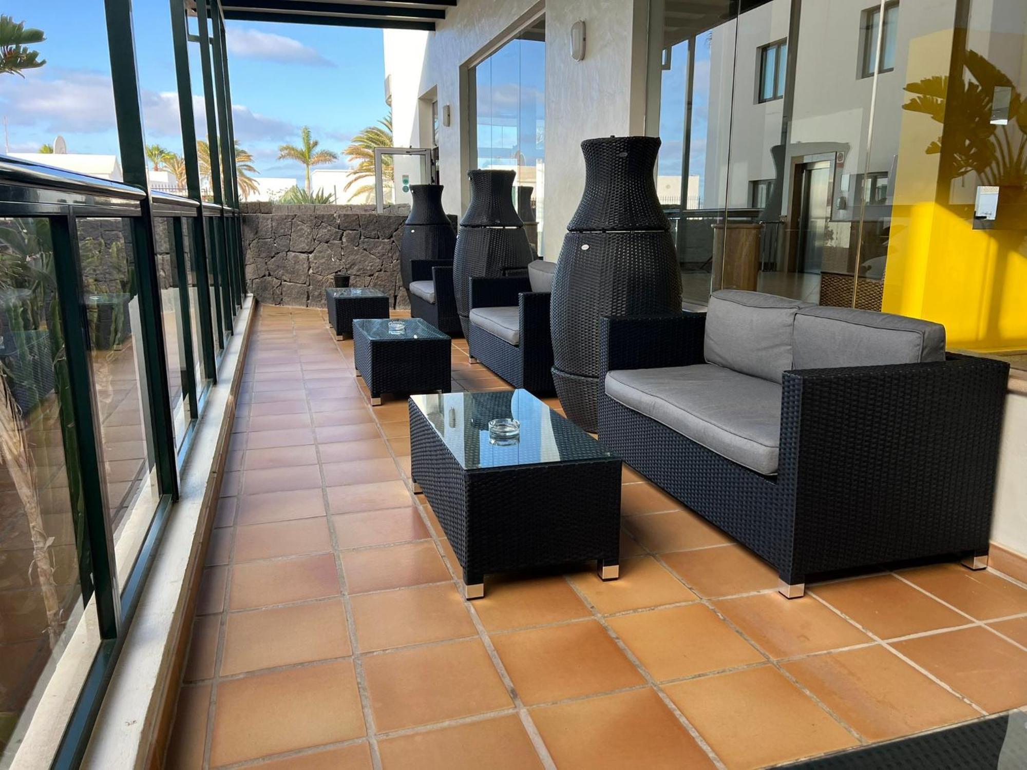 Pocillos Playa, Solo Adultos Hotel 4*