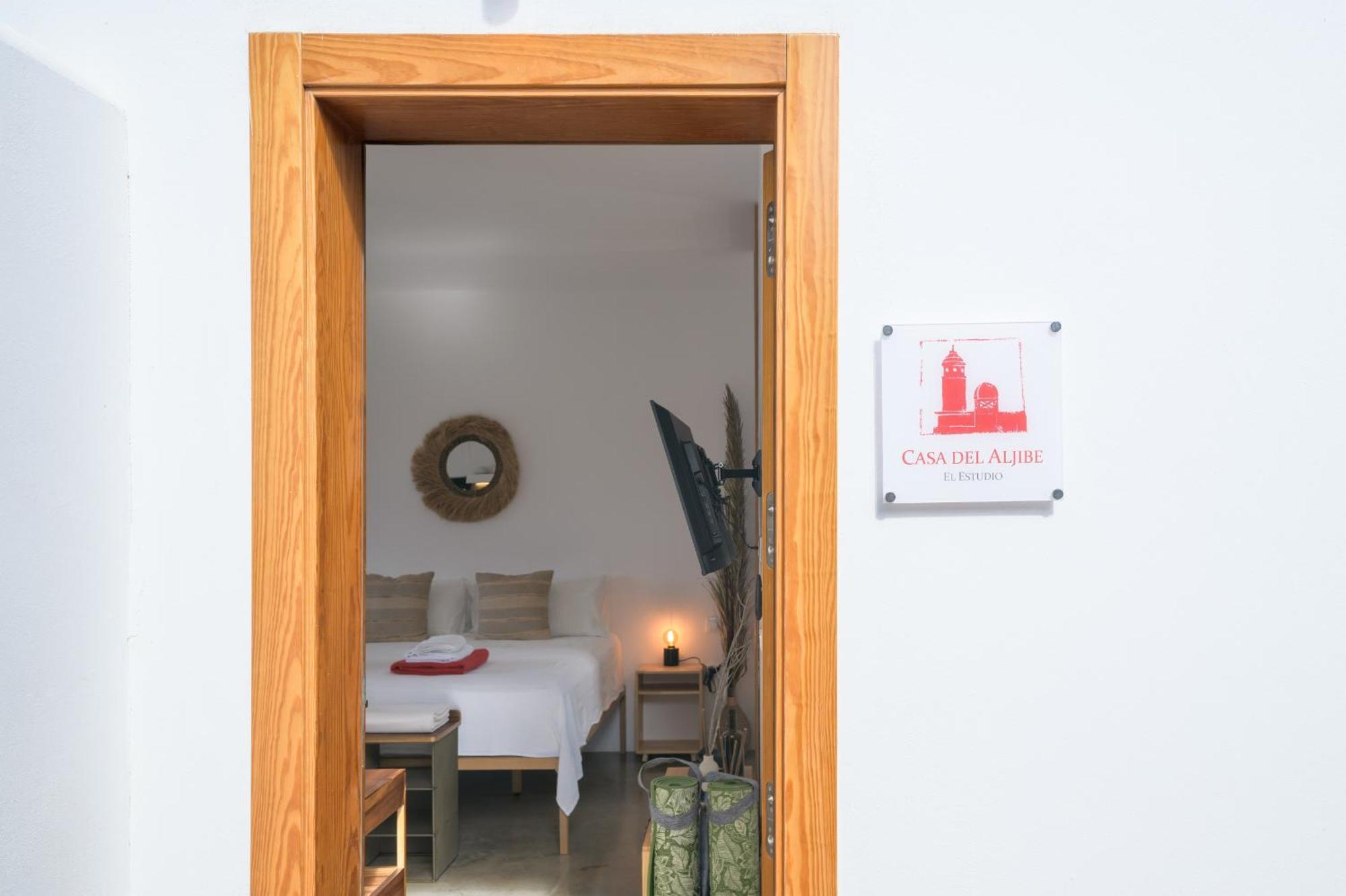 El Estudio, Casa Del Aljibe * Mácher