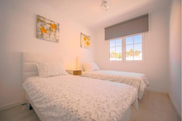 Atlantic View 1b 2 Bedrooms Ground Floor, Complex Featured On A Place In The Sun *