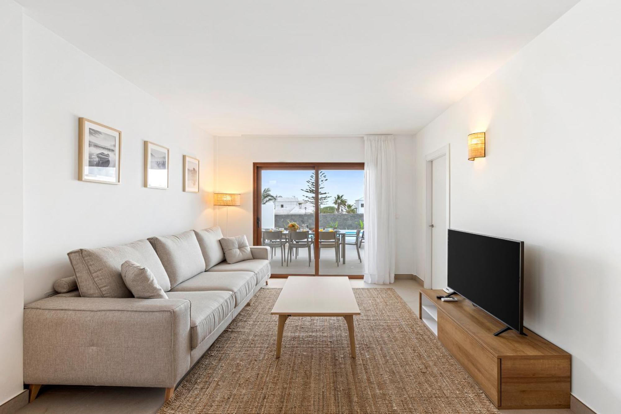 Famara - Vipvipvillas Villa Playa Blanca (Lanzarote)