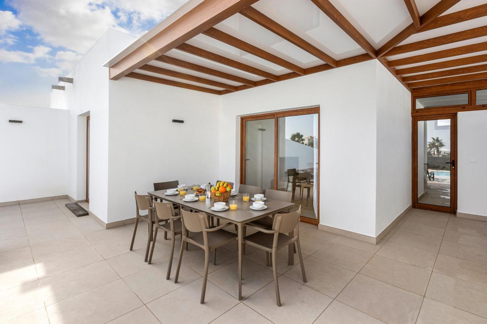 Famara - Vipvipvillas * Playa Blanca (Lanzarote)