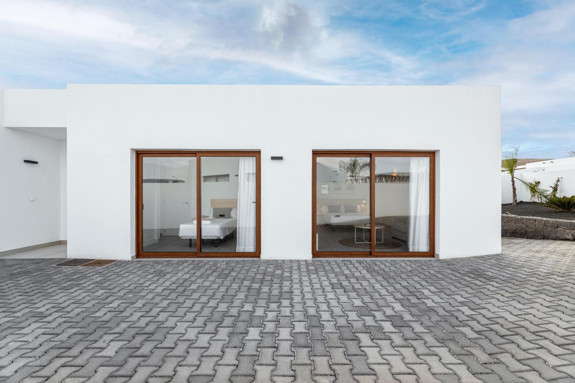Famara - Vipvipvillas Playa Blanca (Lanzarote)